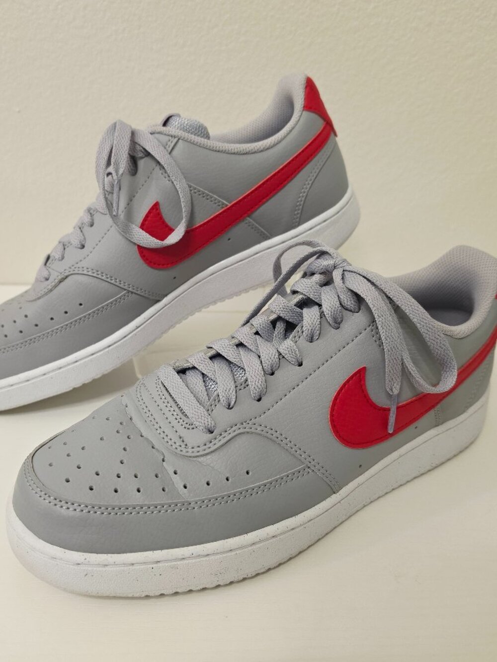 Nike Court Vision Lo NN Sneakers Men’s 9 Grey/White/University Red DH2987 004